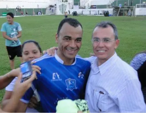 Craque no Jogos dos Amigos em prol da Santa Casa de Guaxupé realizado em 04 12 12 - Cafu